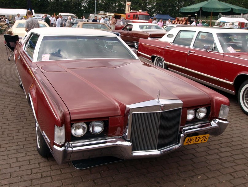 Lincoln Continental 1972