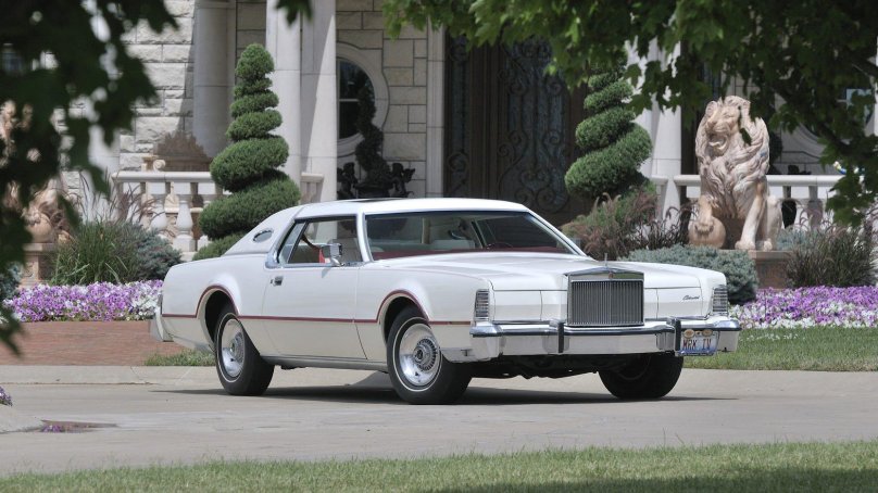 Lincoln Continental Mark IV 1976