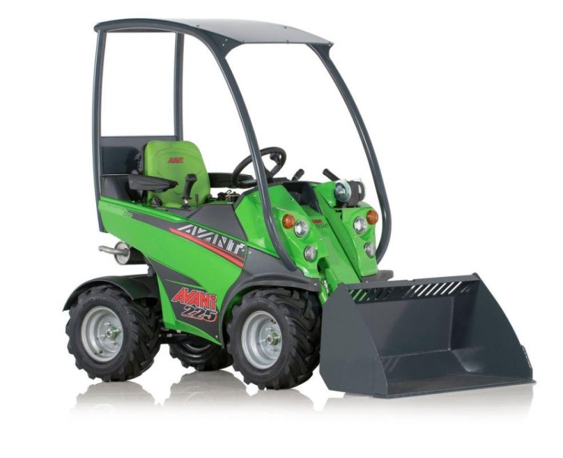 Трактор Авант 220