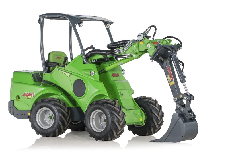Универсальный минитрактор Авант