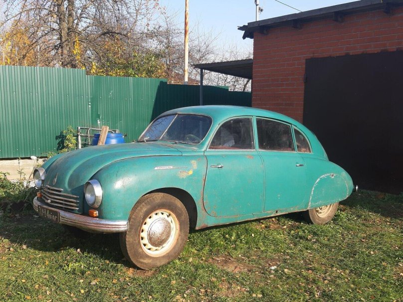 Tatra t600 Tatraplan