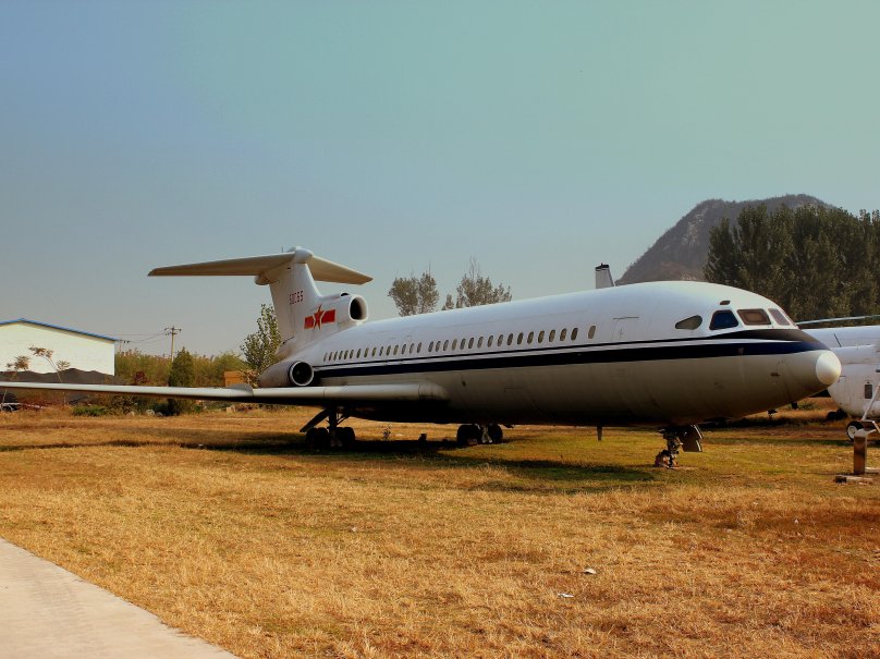 Hawker-Siddeley Trident HS.121 2