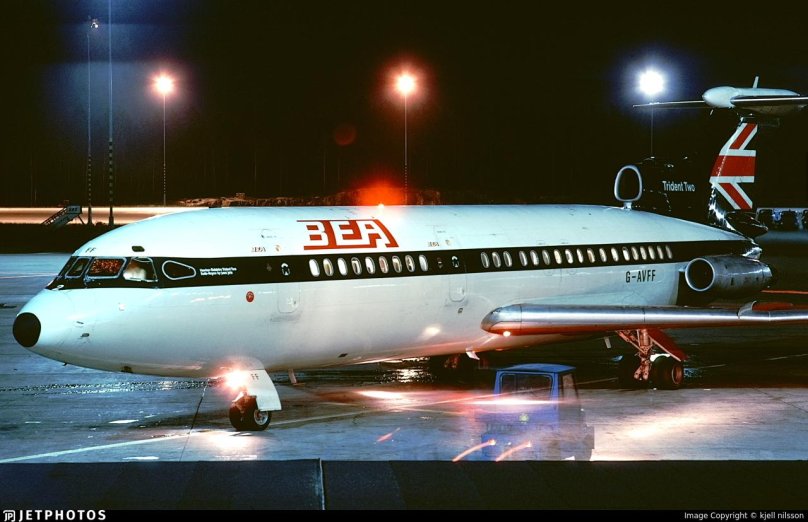 Hawker-Siddeley Trident HS.121 2