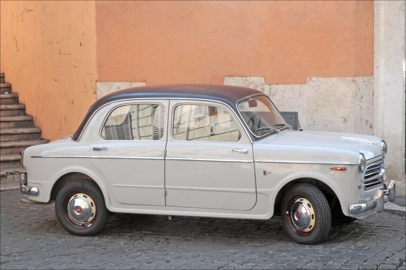 Fiat 103