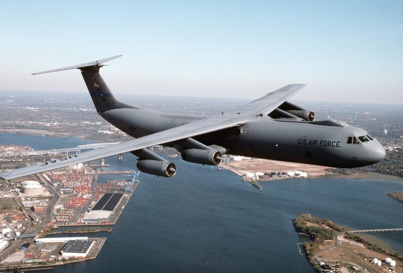 С-141 Старлифтер