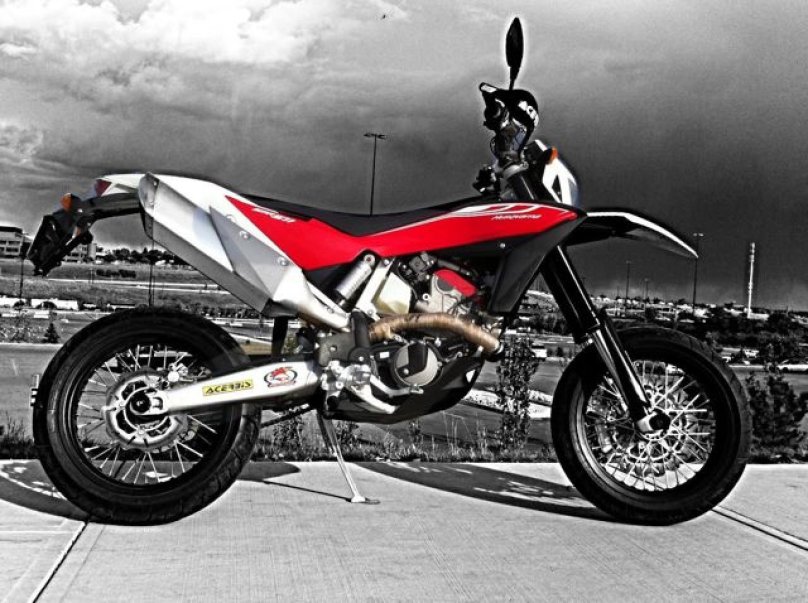 Husqvarna SMR 125 4t 2011