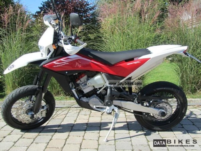 Husqvarna SMR 125 4t 2011