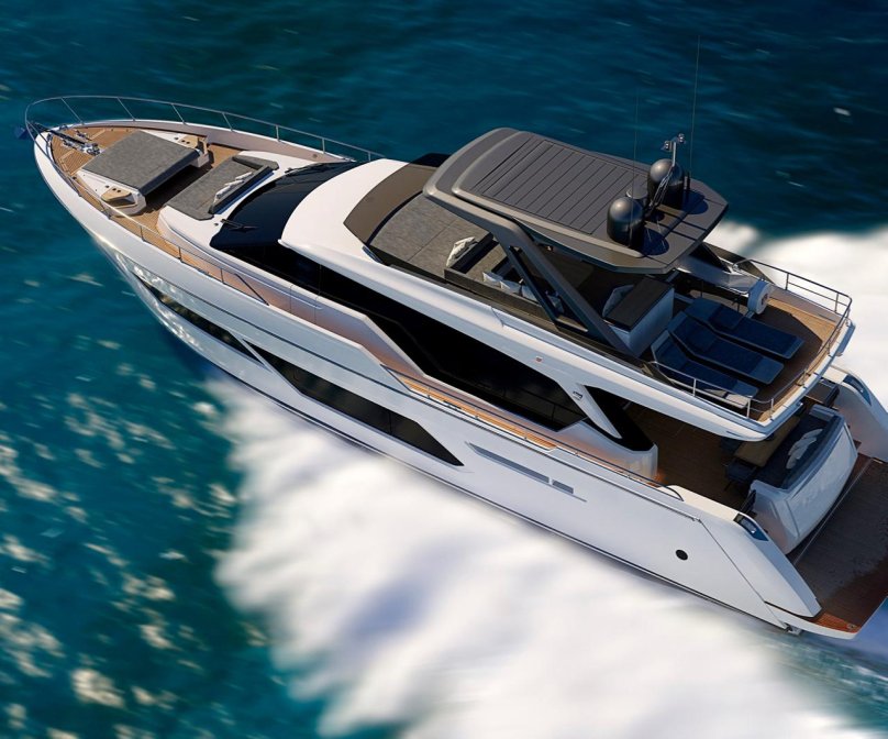 Ferretti 800