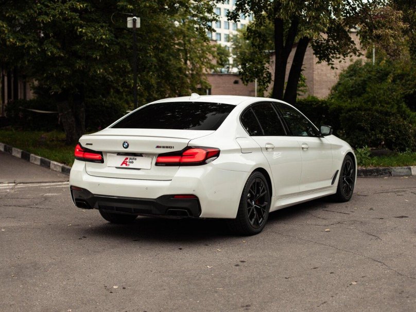 БМВ f30 белая