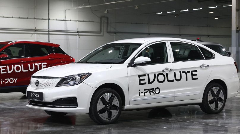 Электромобиль Эволют 2022