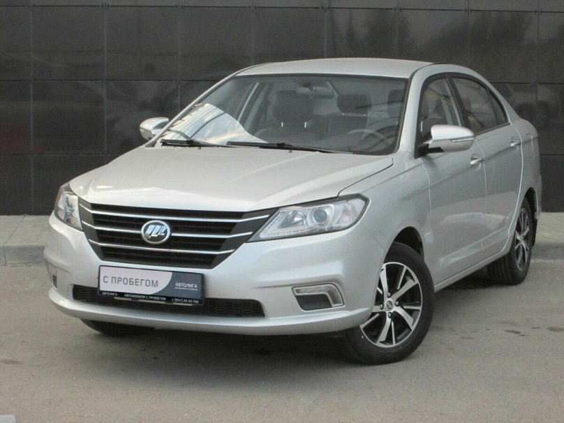 Lifan Solano 2