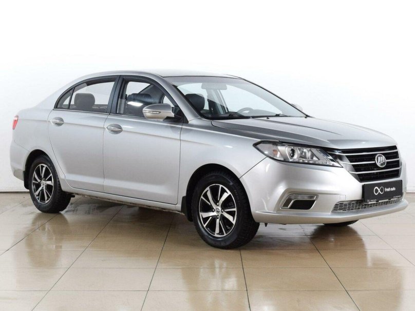 Лифан Солано цвет серебро