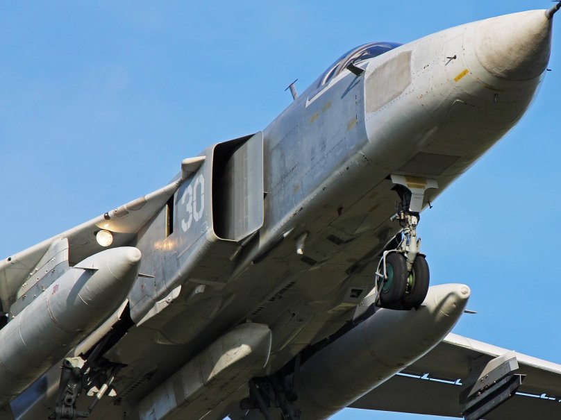 Су 24 Фенсер