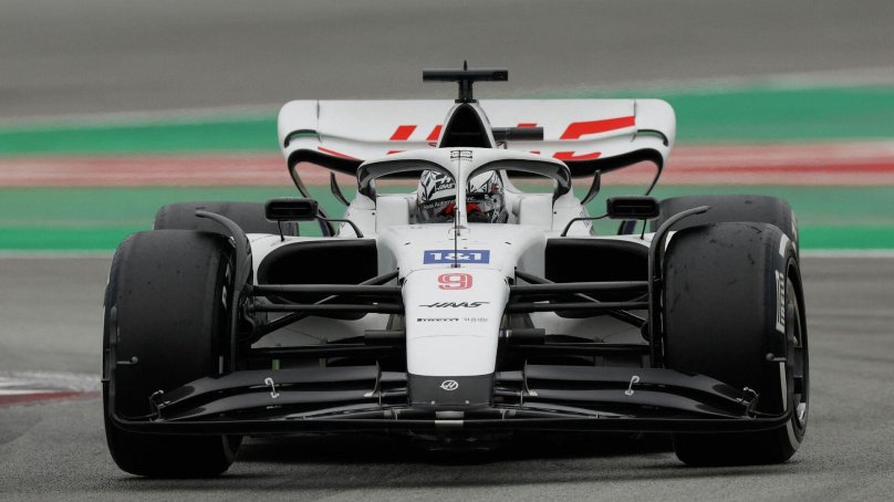 Болид Haas 2022