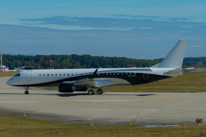 Аэропорт Курган Embraer 120 и 190