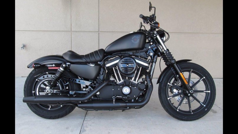 Sportster 883 Iron