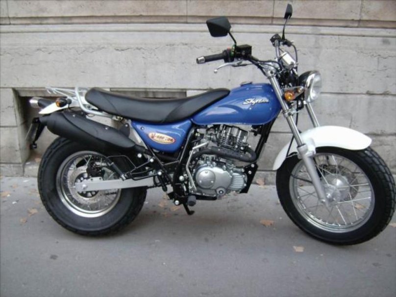 Skyteam v-Raptor 125