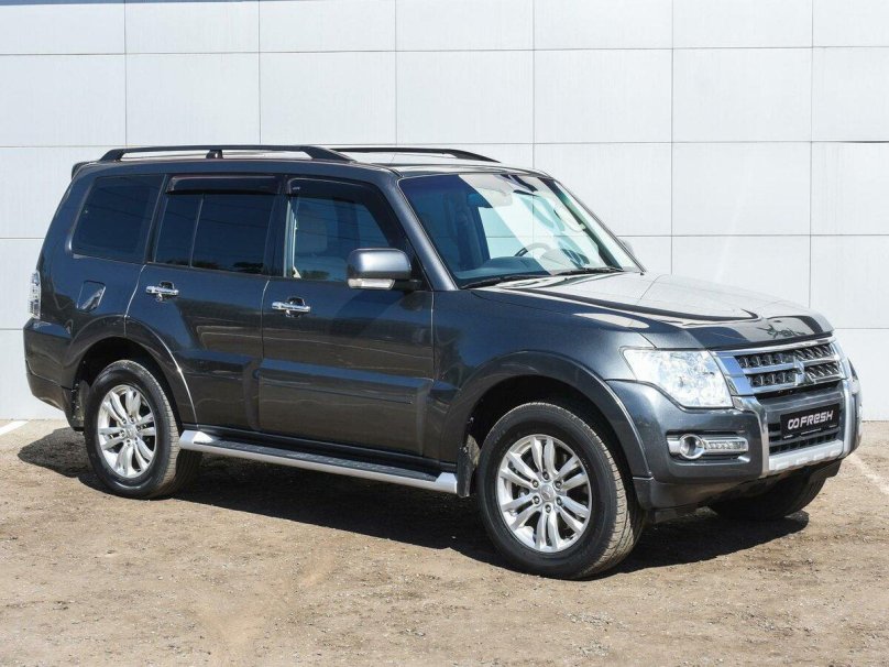 Mitsubishi Pajero 2017 года