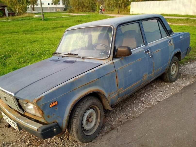 ВАЗ 2107 ржавая