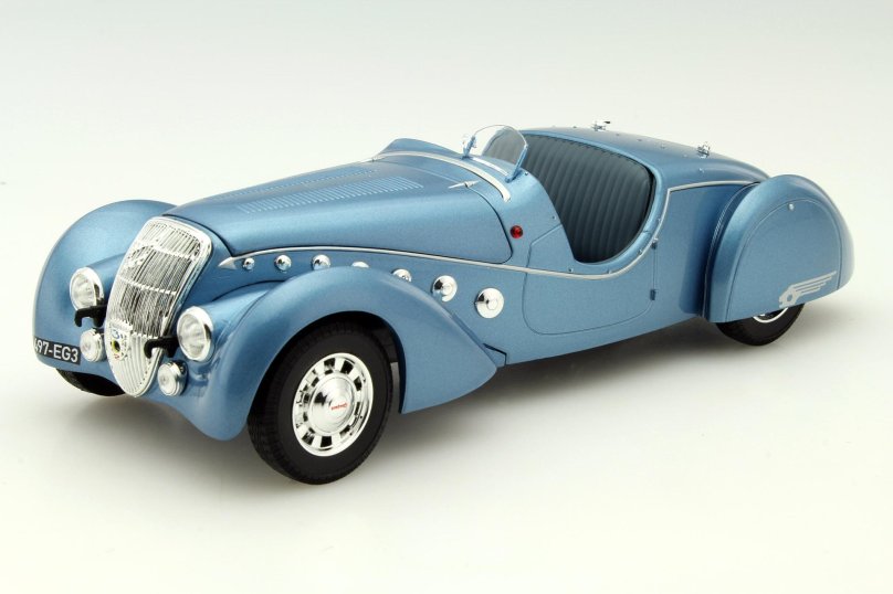 Пежо 302 фото