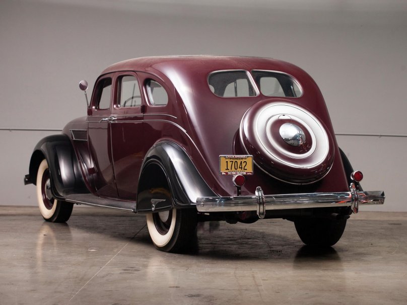 Chrysler Airflow 1936