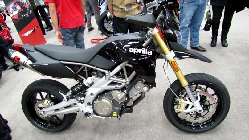 Aprilia Dorsoduro 750 Custom