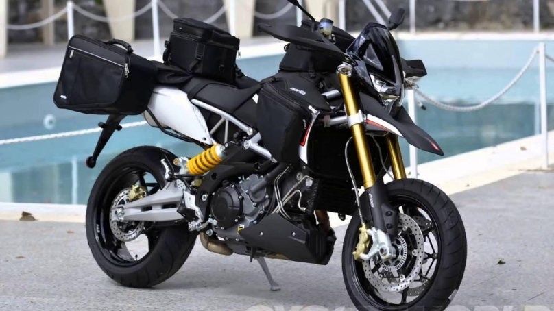 Априлия Дорсодуро 1200