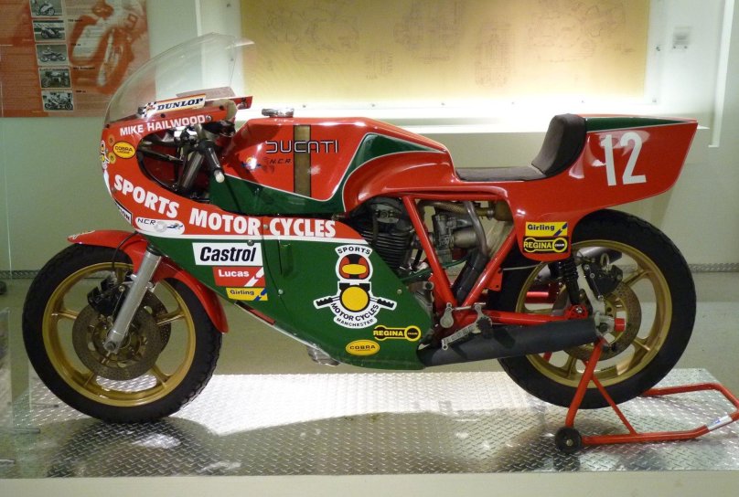 Ducati 900 Mike Hailwood Relica 1/12
