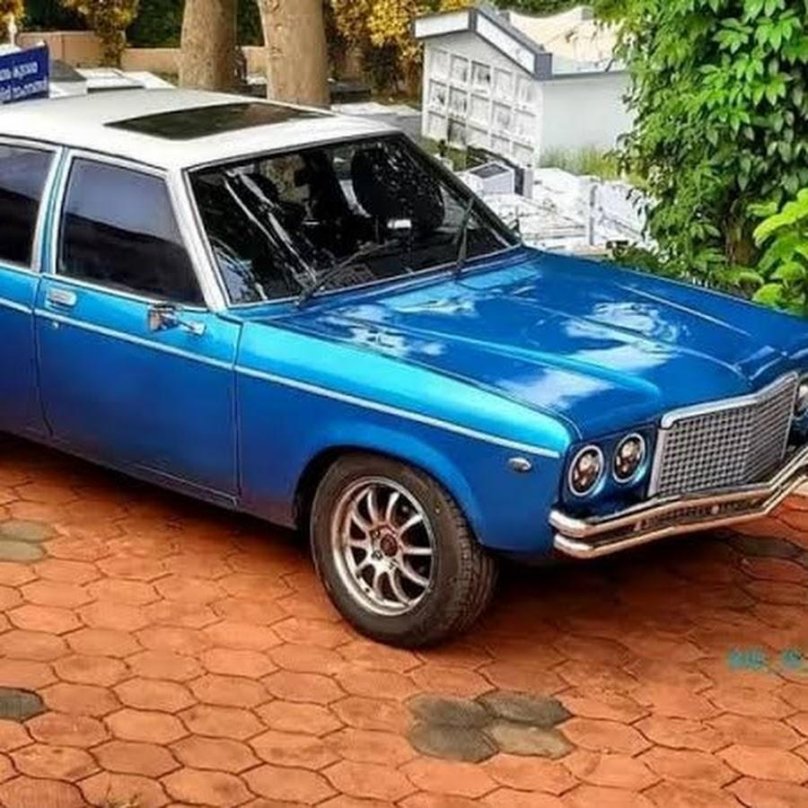 Контесса машина