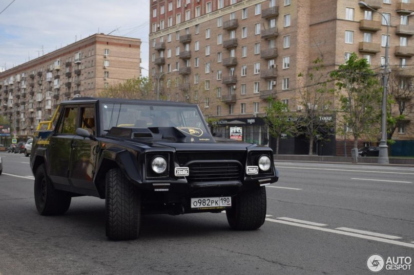 Lamborghini lm002 черный