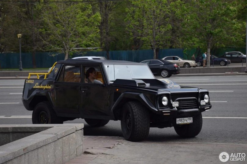 Lamborghini lm002 черный