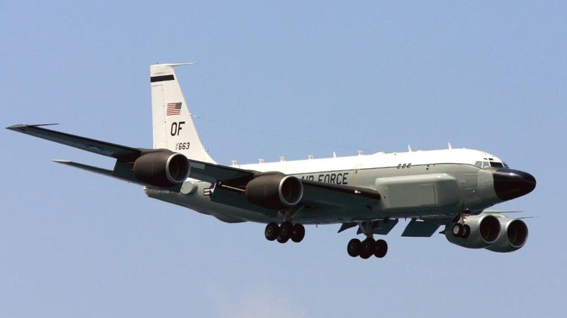 RC 135s самолет