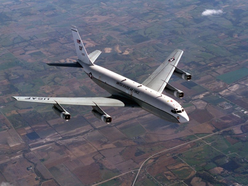 ОС-135 самолет