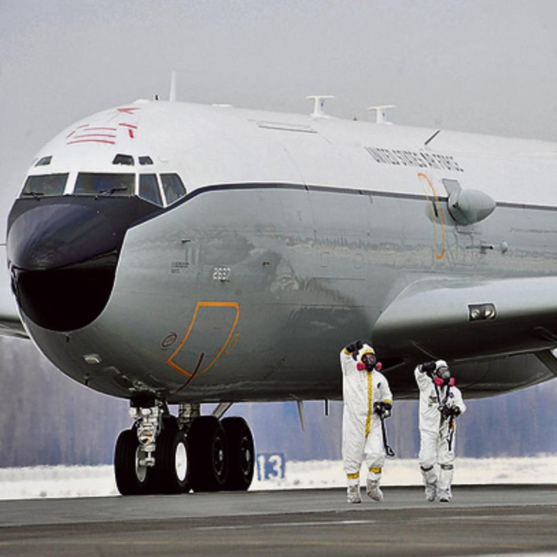 Самолет радиационной разведки