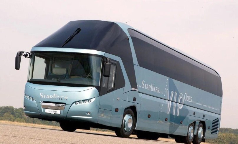 Автобус Neoplan Starliner