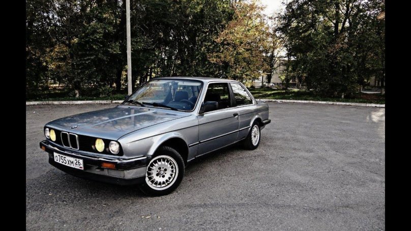 БМВ е30 318i
