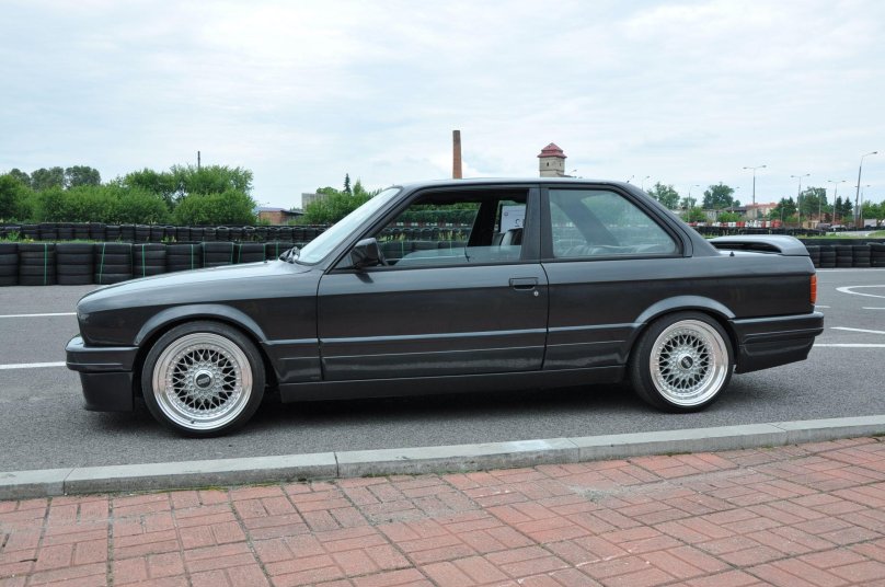 BMW e30 Coupe