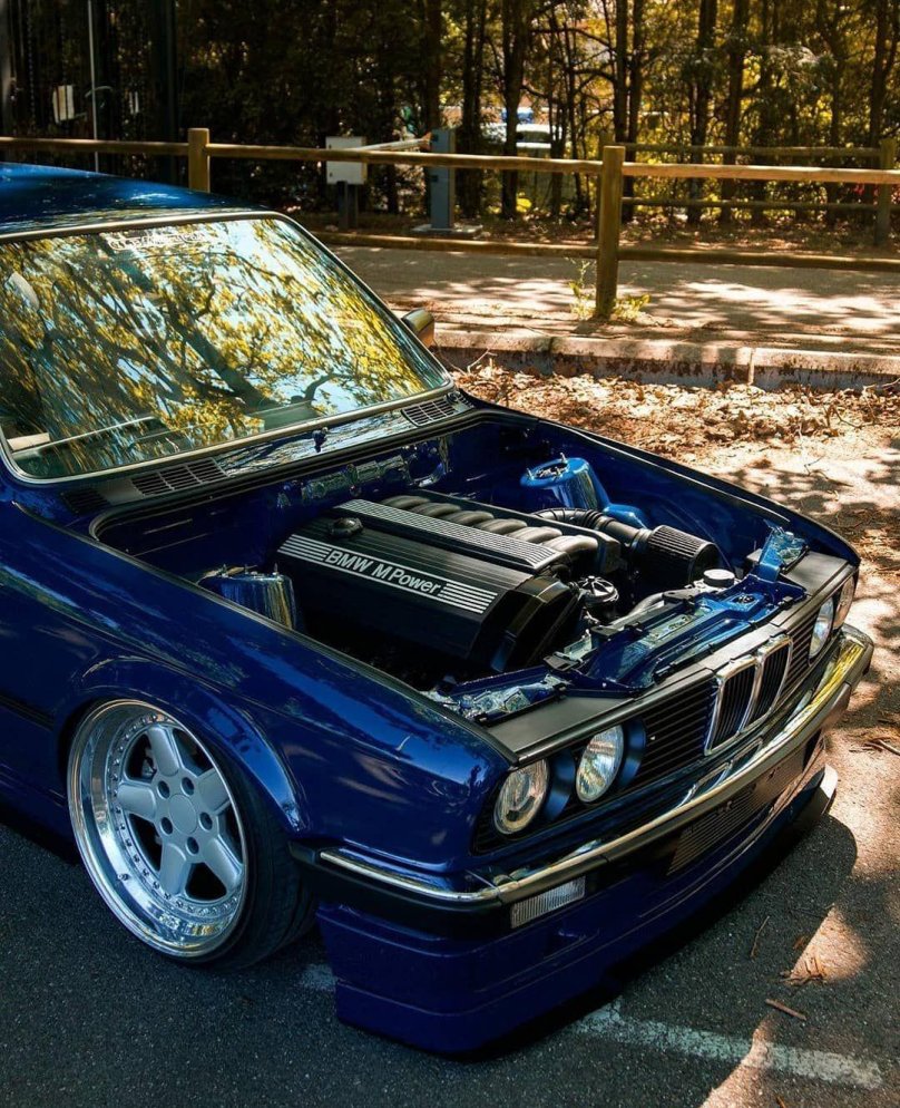 BMW e28