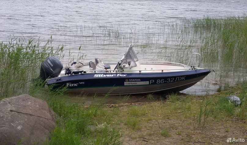 Лодка Сильвер Фокс 485