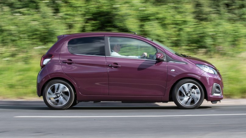 Пежо 108 кабриолет