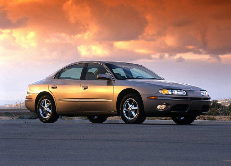 Oldsmobile Aurora 4.0 2001