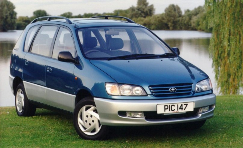 Toyota Picnic 1996