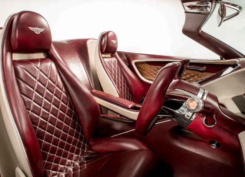 Bentley Exp 10 Speed 6 салон