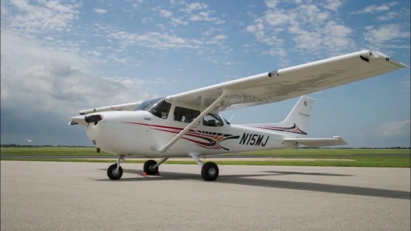 Textron Aviation Cessna 172 Skyhawk