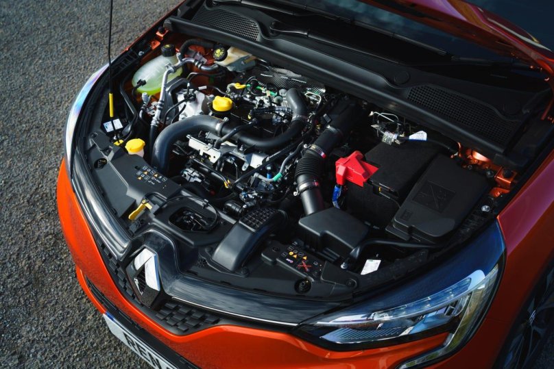 Renault моторный отсек