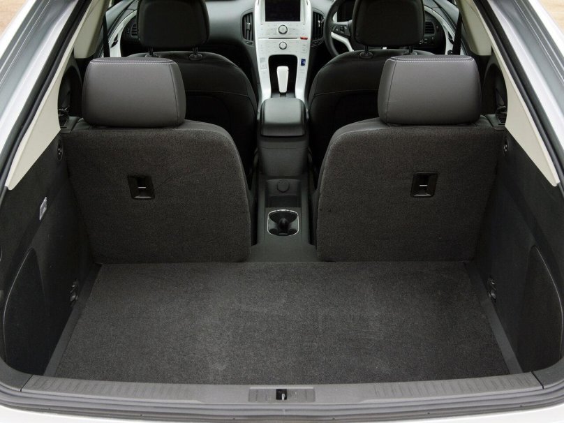 Шевроле вольт 2 багажник