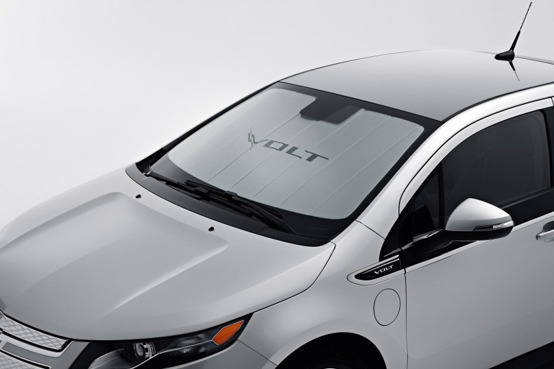 Электромобиль седан