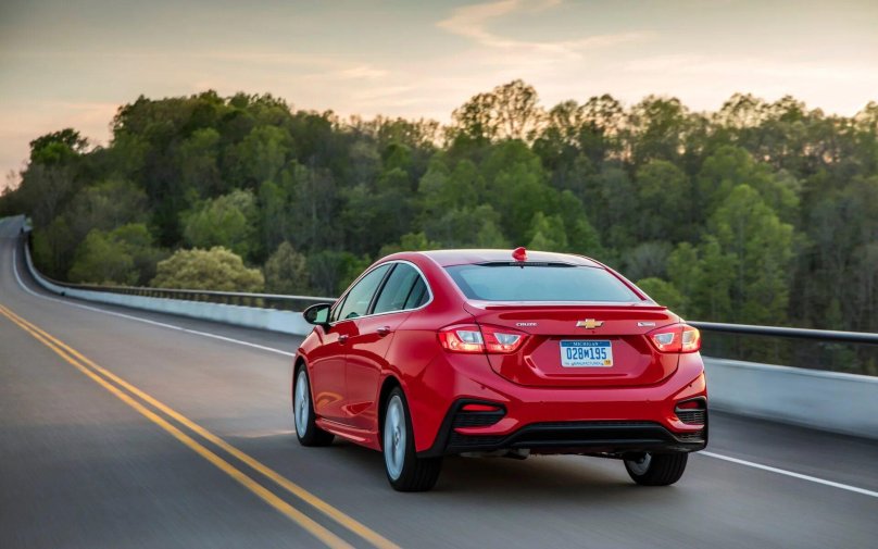 Шевроле Круз 2016