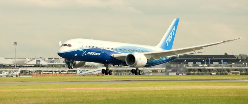 Боинг 787 ЮТЭЙР