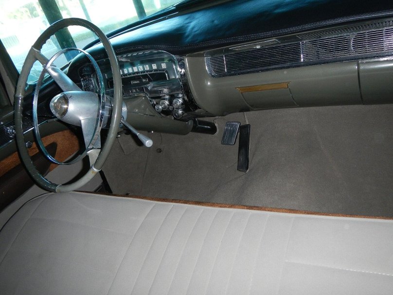 Cadillac 75 салон